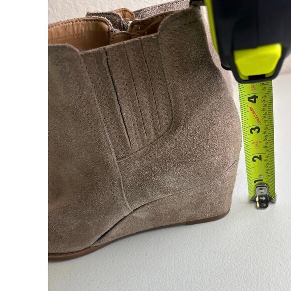 Franco Sarto Suede Leather Taupe Welton Wedge Heel Ankle Boot Size 10 - Picture 6 of 8